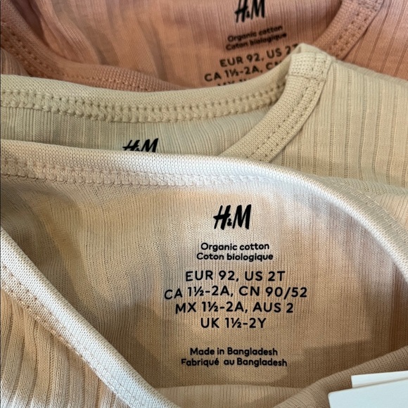 H&M Kids Ribbed Bodysuit Set - Blush and Ivory - Picture 2 of 3
